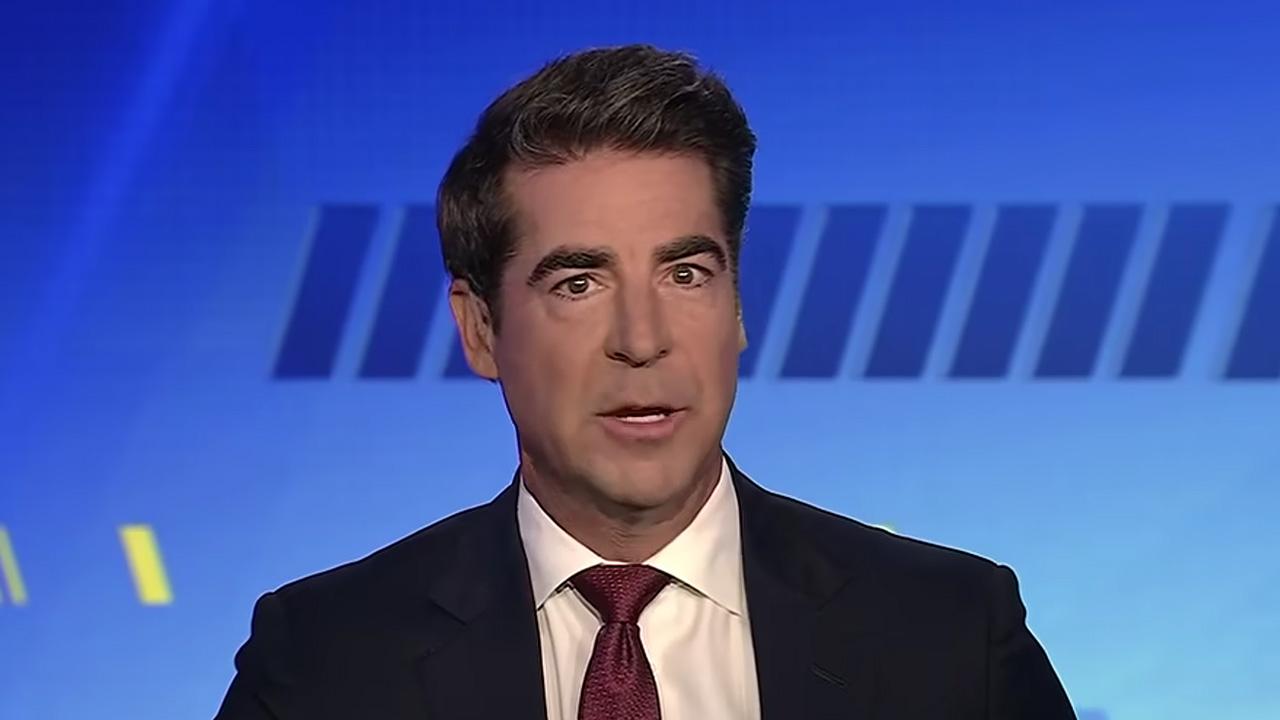 The Fox News host stood by his declaration that Amish people 'don't exist.'