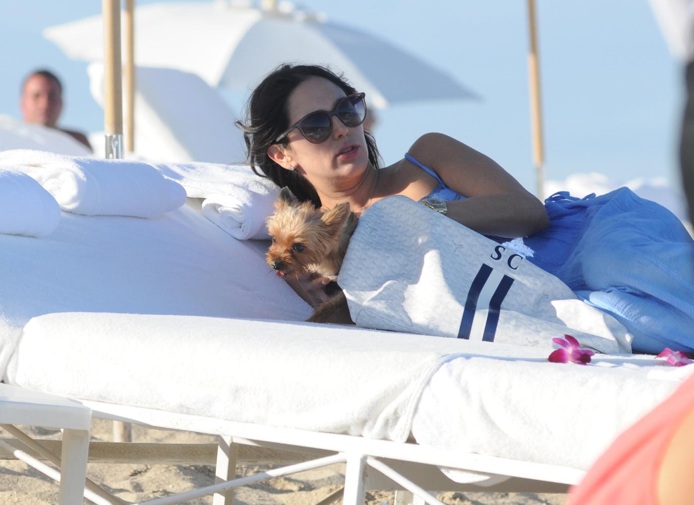 Simon Cowell Lauren Silverman Miami Beach Dogs