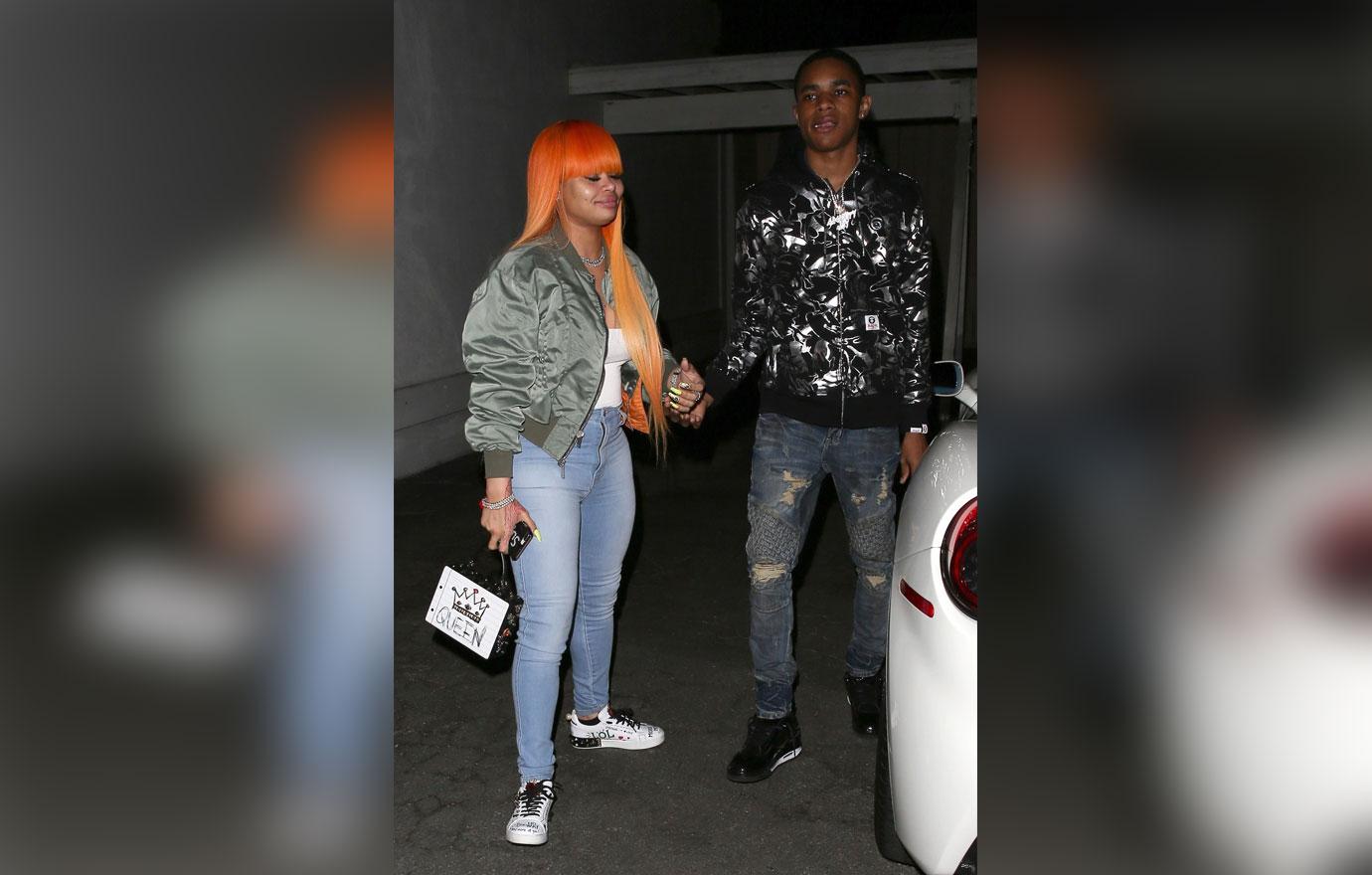 //Blac Chyna teen boyfriend PDA