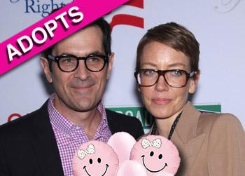 //ty burrell wife adopt baby splash