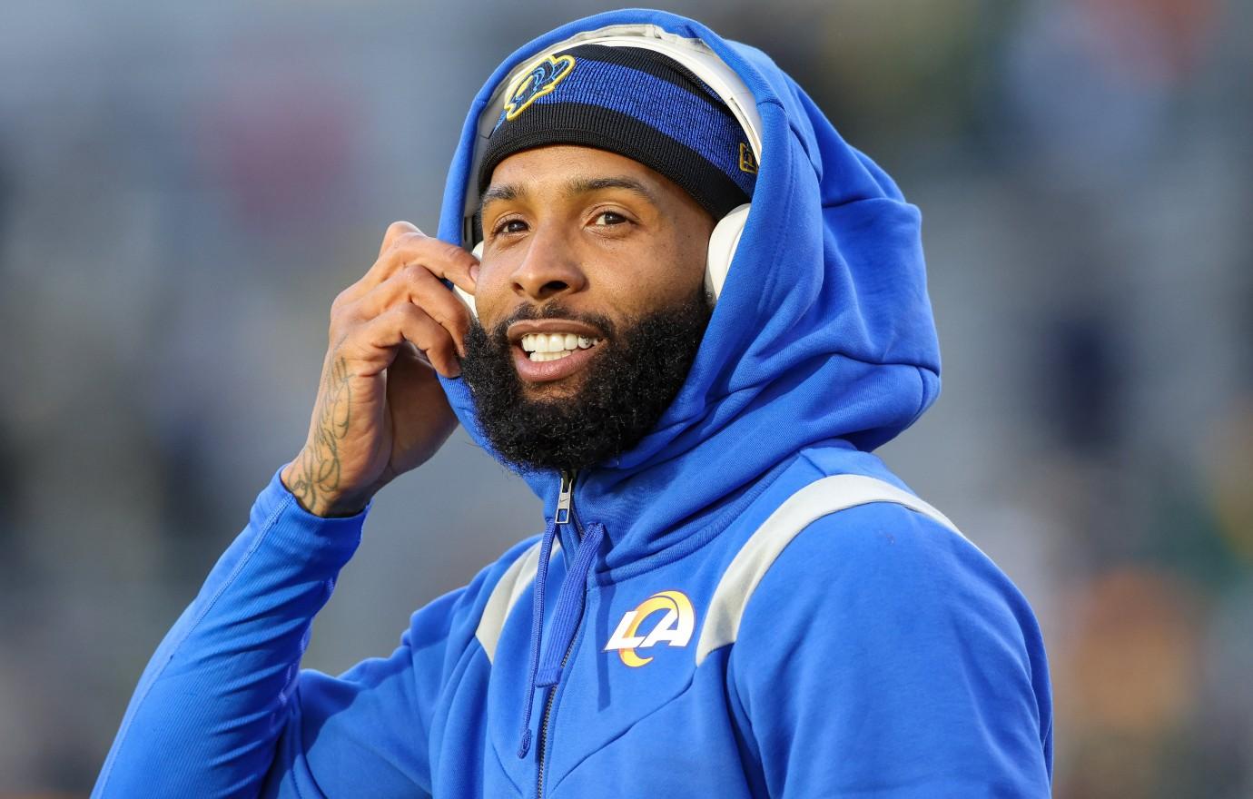 Ex-Giants star Odell Beckham removed from flight, police say