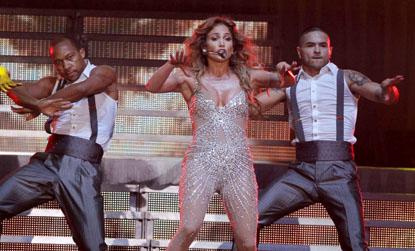 //jennifer lopez nip slip