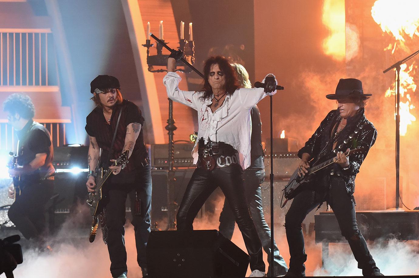 Johnny Depp Looks Sickly Thin On Tour With Rockers Alice Cooper And Joe Perry