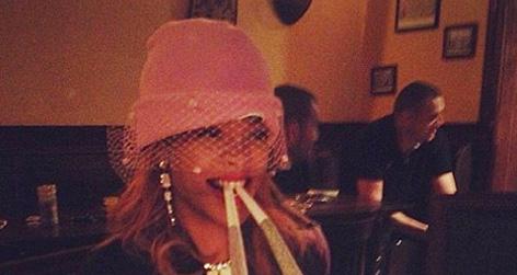 //rihanna square instagram