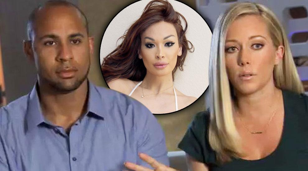 Kendra And Hank S Lies Couple Offers Weak Excuses In Transsexual Scandal After Mistress Passed