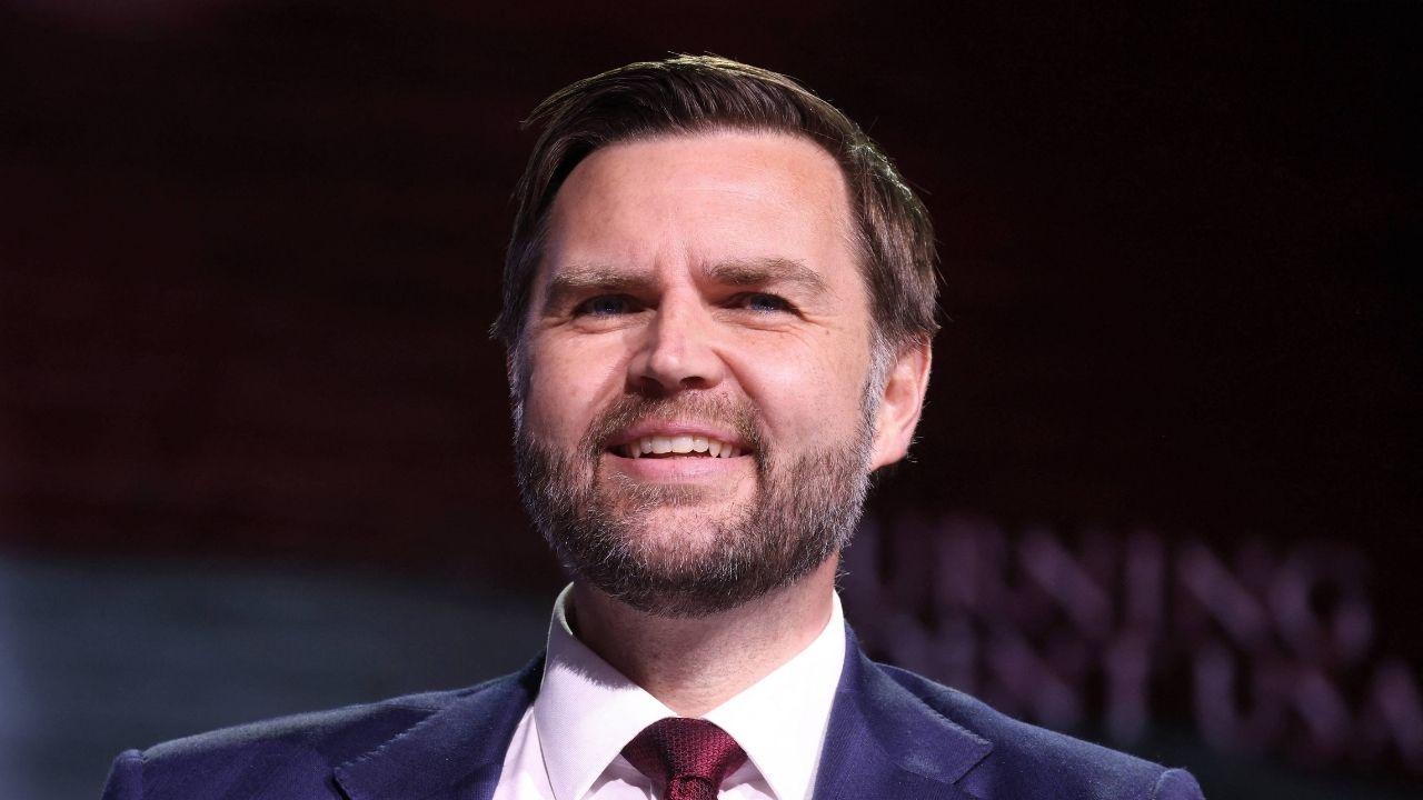 picture of JD vance 