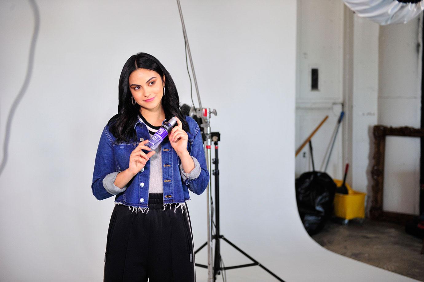 //Camila Mendes