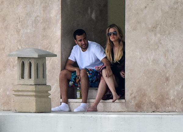 //khloe kardashian french montana dating miami vacation​