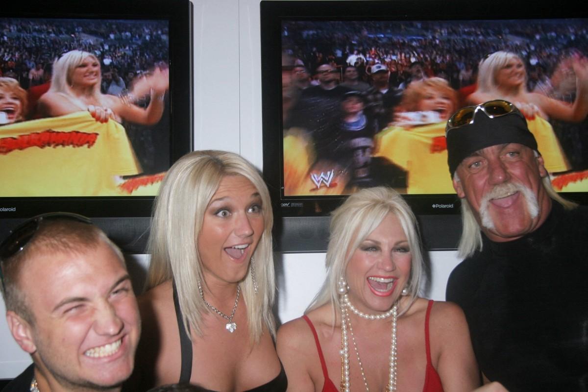 Linda Hogan accused Brooke Hogan of tossing her family aside 'like trash.'