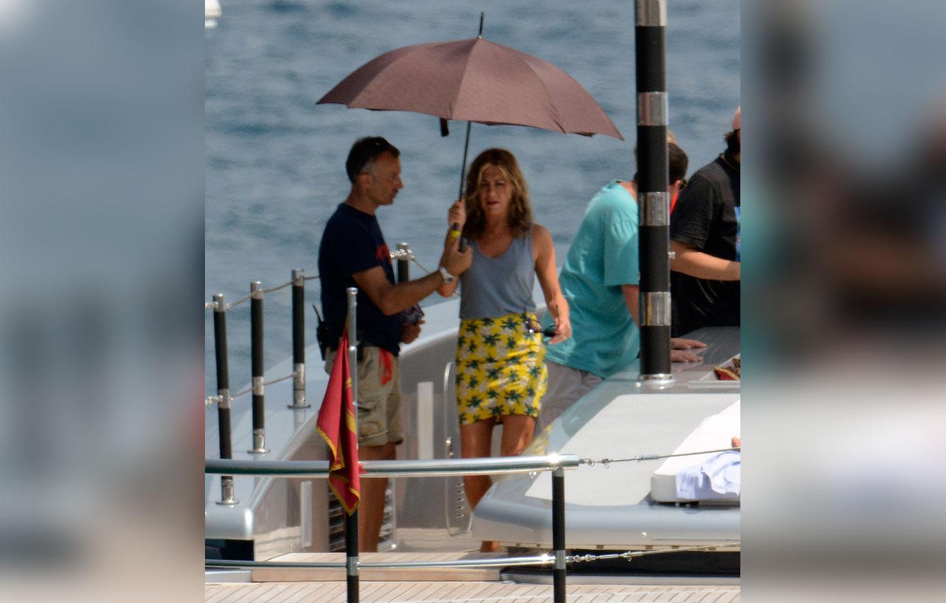 Jennifer Aniston Yacht Italy