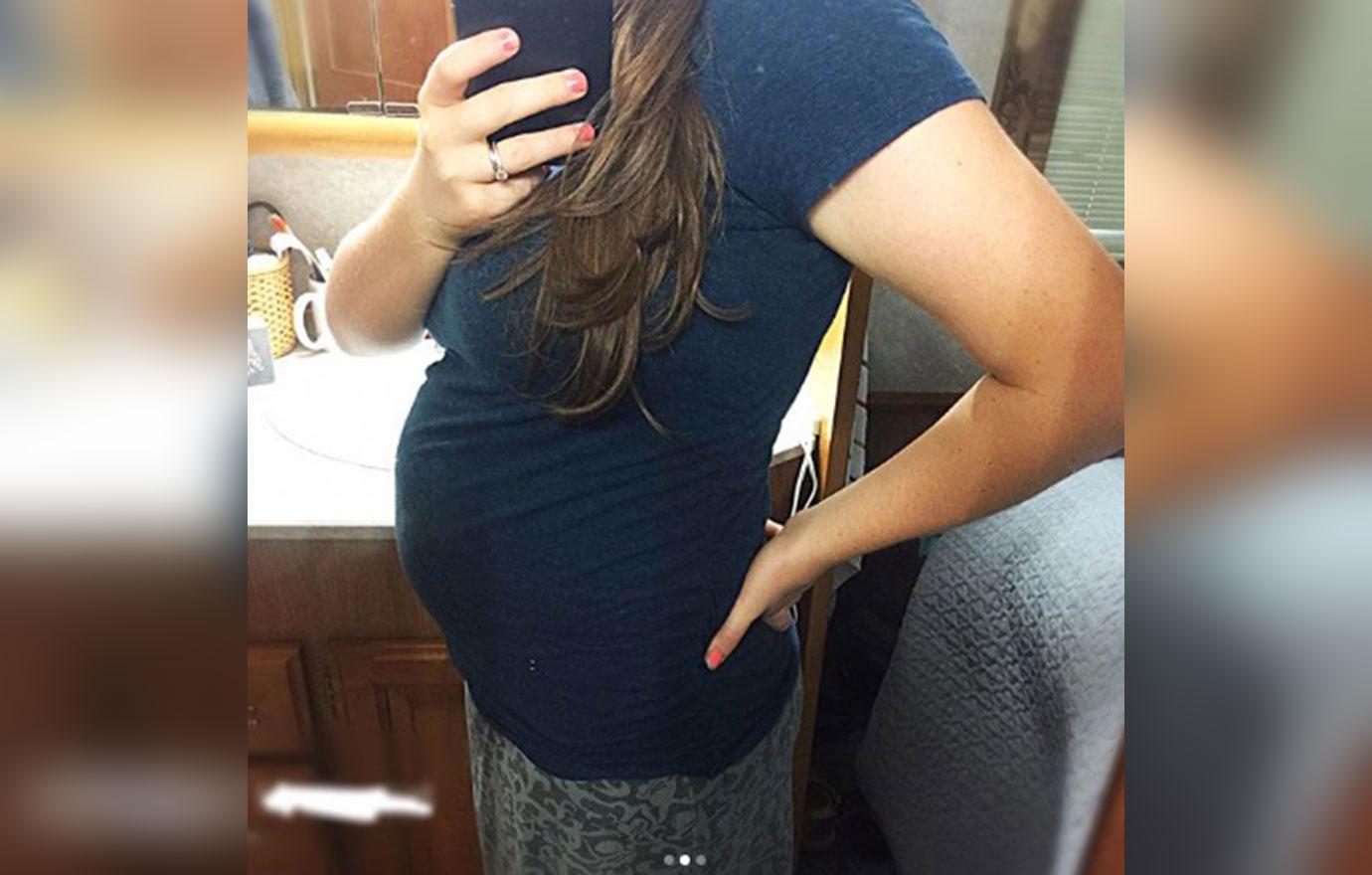 //joy anna duggar pregnant before wedding proof counting on