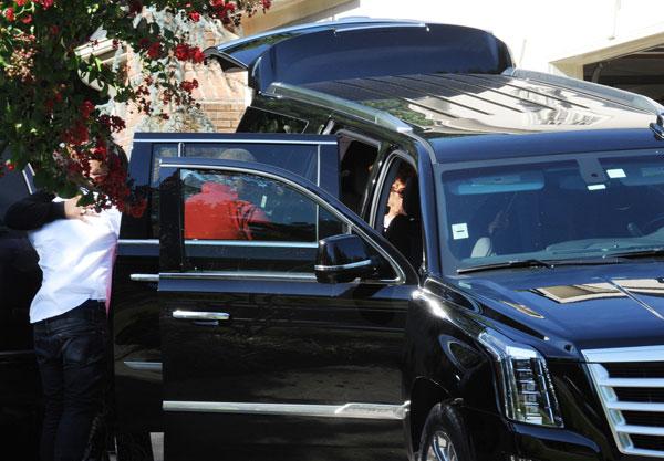 Cissy Houston Says Goodbye To Pat Houston, Heads To NJ For Burial Of Bobbi Kristina