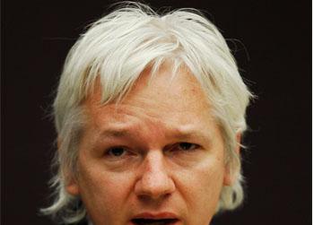 //julian assange lan