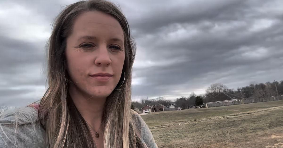 'It Was Terrifying': Jill Duggar's Chilling Confession About 'Strangers Showing Up Unannounced to Make Sure Locks Were on Doors' Resurfaces After Brother Joseph's Child Molestation Arrest