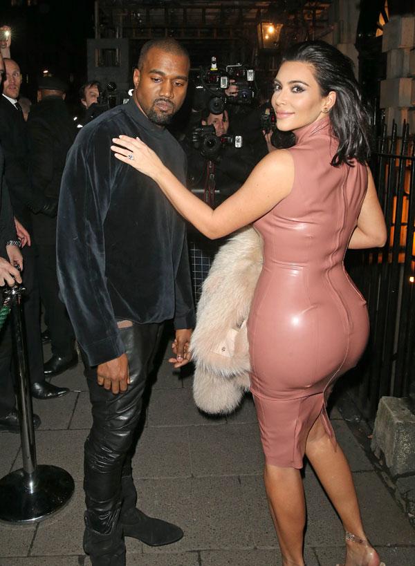 //kim kardashian latex skirt melbourne atsuko kodo australia red carpet paper photos