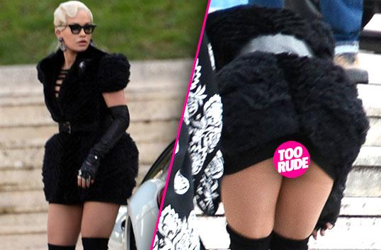 //rita ora wardrobe malfunction nude underwear skirt pp