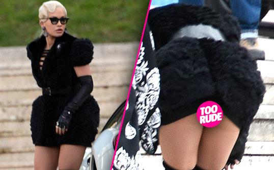 //rita ora wardrobe malfunction nude underwear skirt pp