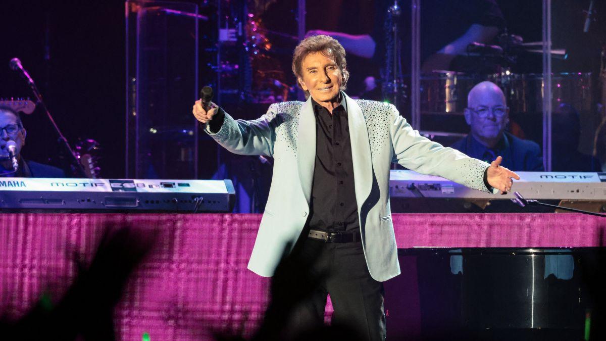 Friends of Manilow worry he may be pushing himself too hard as he plans a return to the Las Vegas stage.