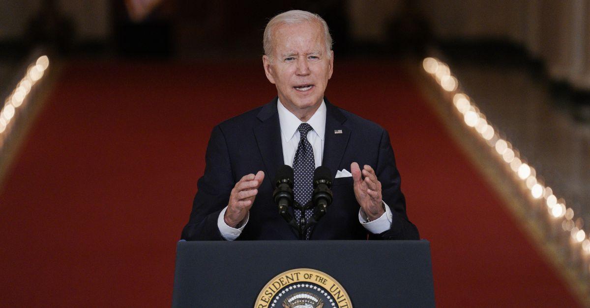 WH Aides Frustrated As President Biden's Poll Numbers Plummet