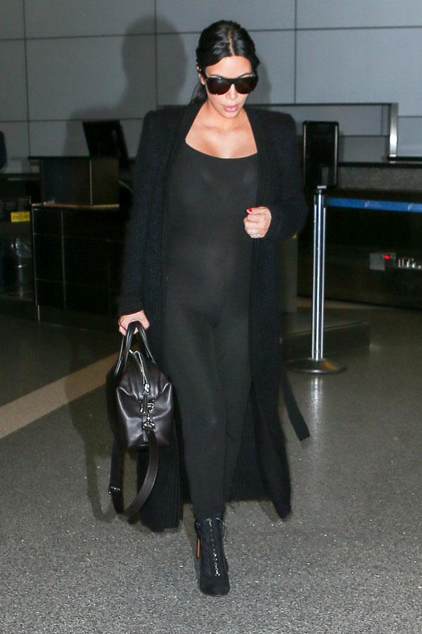 kim kardashian pregnant bump changing