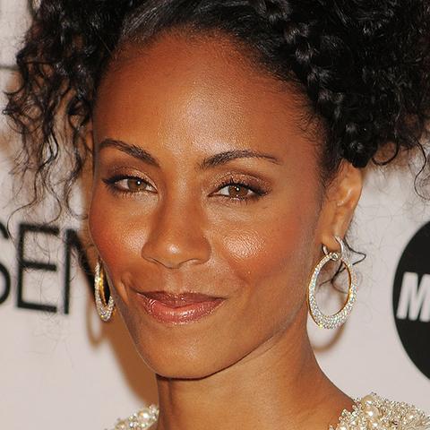 Flawless At 43! Top Doc Says Jada Pinkett Smith Owes Her Fresh Face To ...