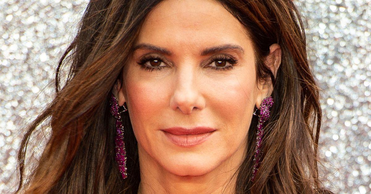 Photo of Sandra Bullock.