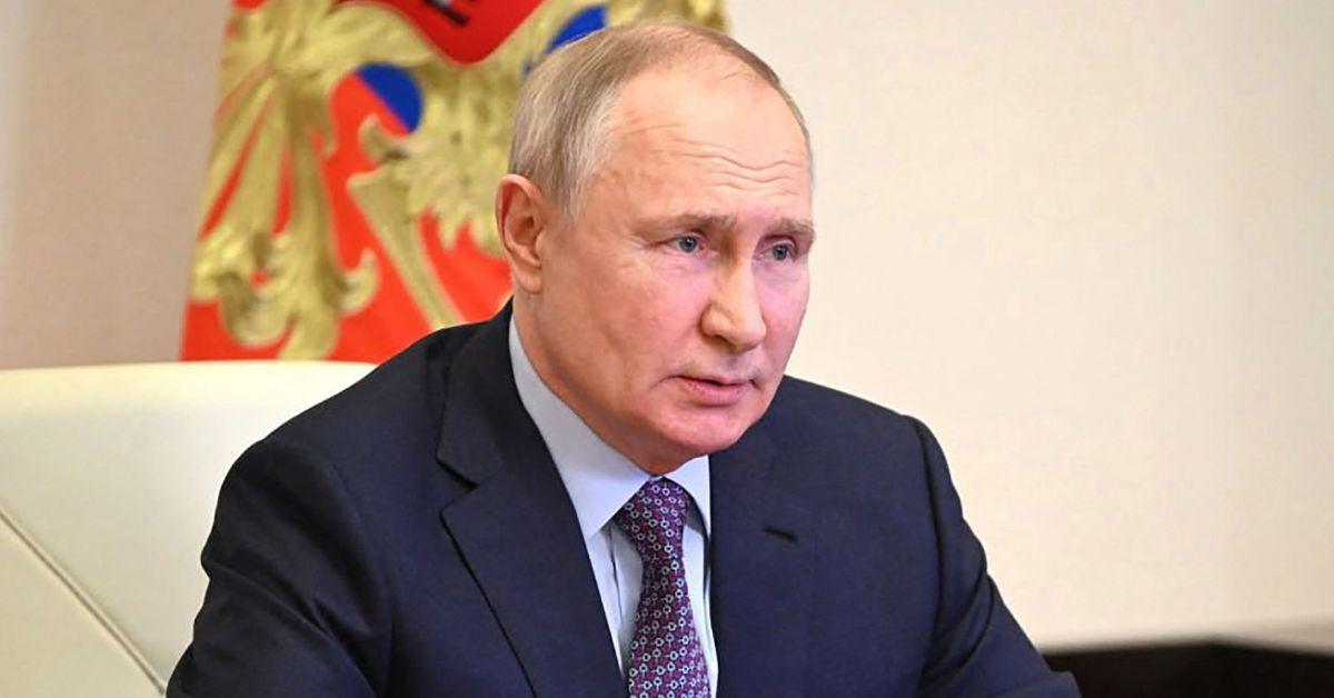 Scammer Pretending to be 'Kidnapped' Vladimir Putin Exposed Online