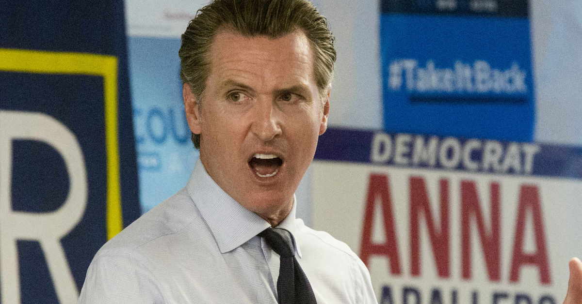 Maskless Gov. Newsom, Mayor Breed spotted at 49ers-Rams game