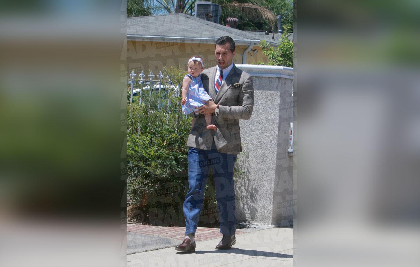 PHOTOS Jinger Duggar Appears Tan & Blonde During LA Church Service