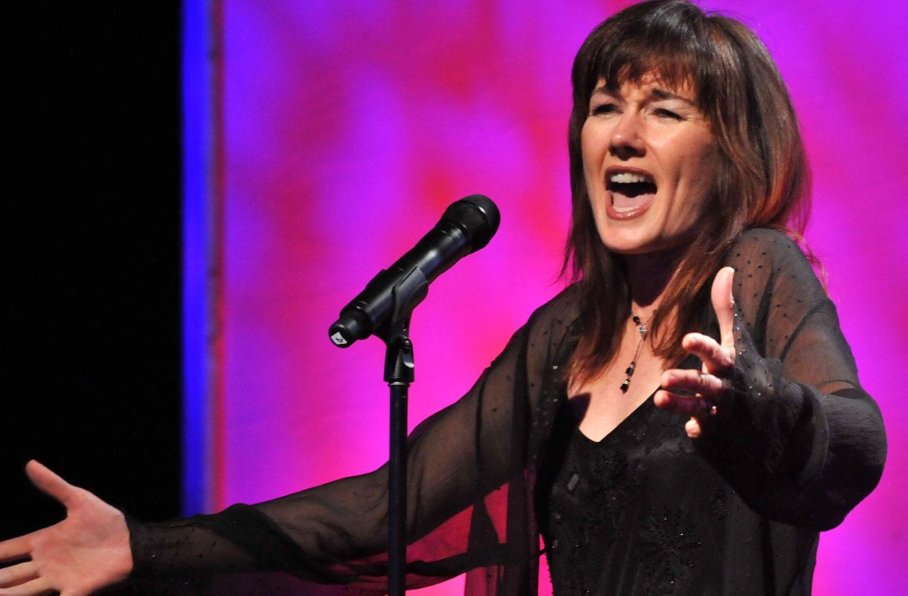 Country Singer Lari White Dies From Peritoneal Cancer