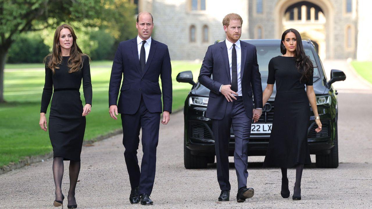 Ptoto of Prince William, Kate Middleton and Prince Harry, Meghan Markle