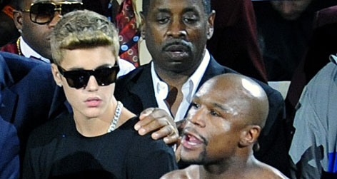 //justin_bieber_flyod_mayweather_ap