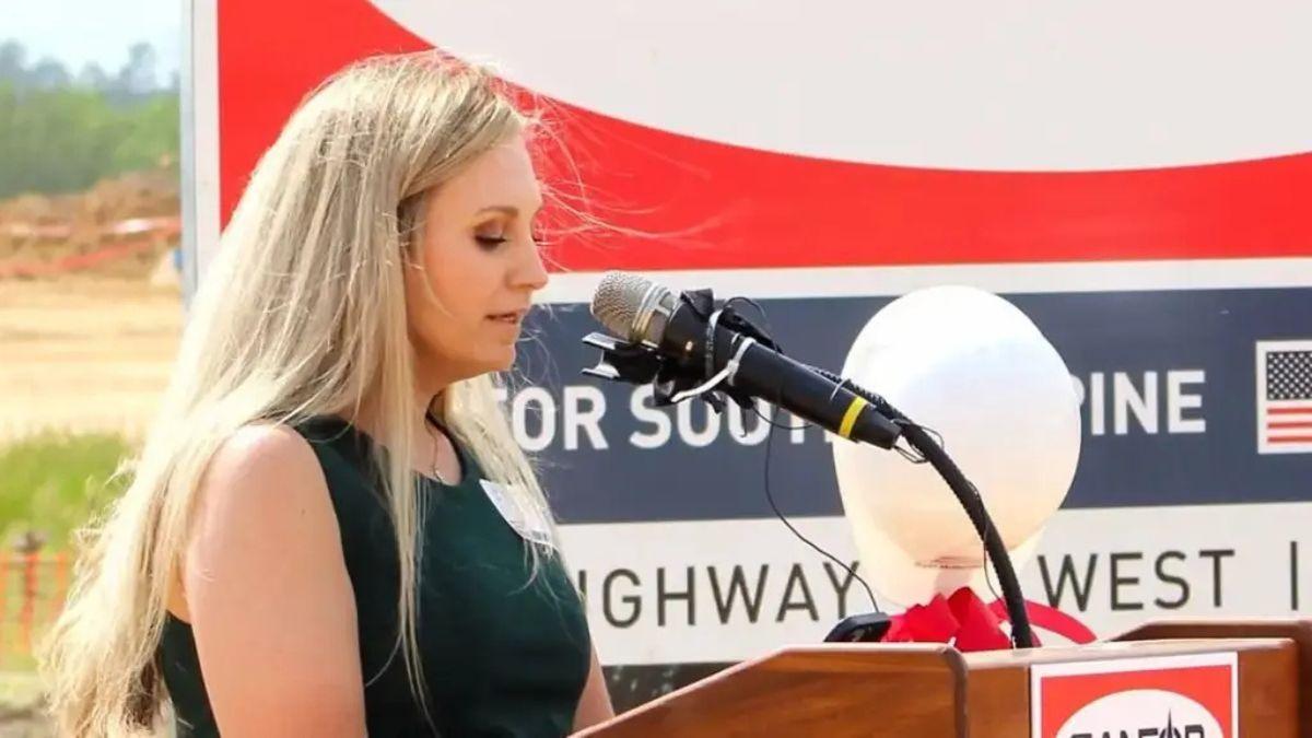 Photo of Misty Roberts