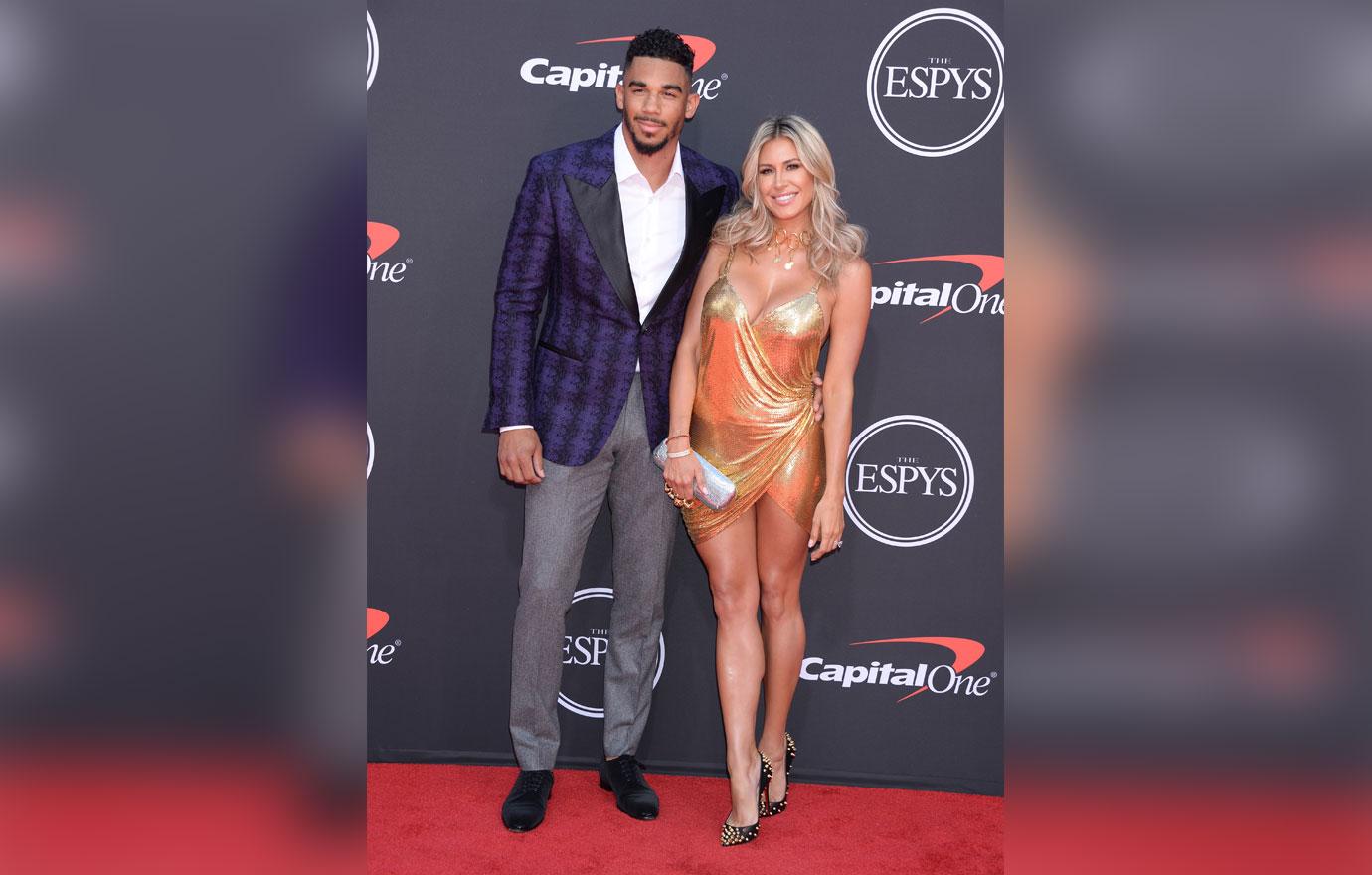 evander kane nhl estranged wife anna abortion second pregnancy fake belly