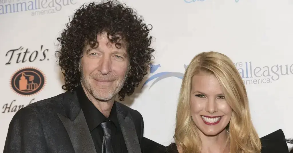 howard sterns titanic ego backstage diva demands younger rival