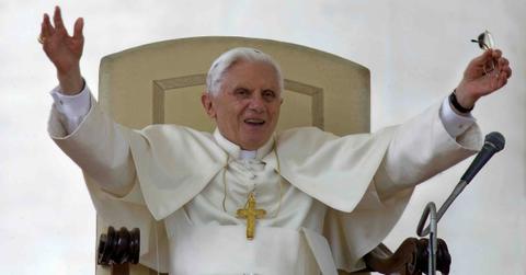 pope benedict xvi accuses vatican of supporting homosexual clubspp