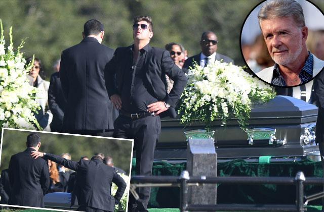 Alan Thicke Memorial Robin Thicke Casket Crying