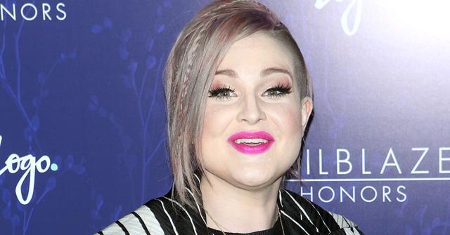 //Kelly osbourne dates online pp