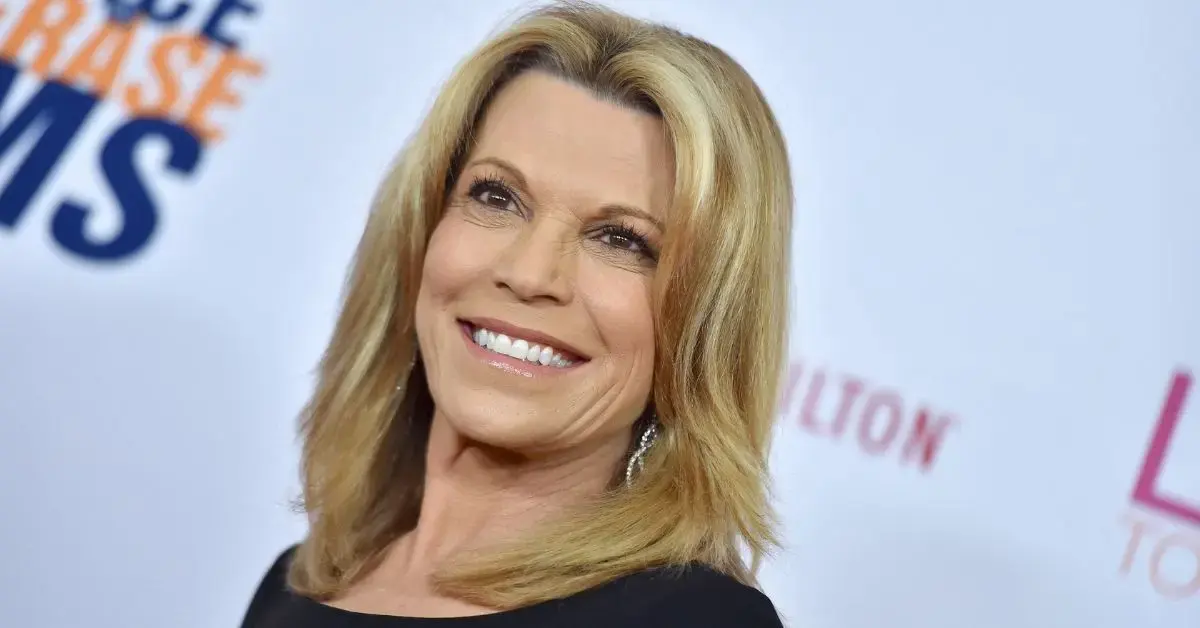 'It's Gonna Get Ugly': Sony Execs Scoffing at Vanna White Demand For $7 Million Per Year on 'Wheel of Fortune' - Vimarsana News