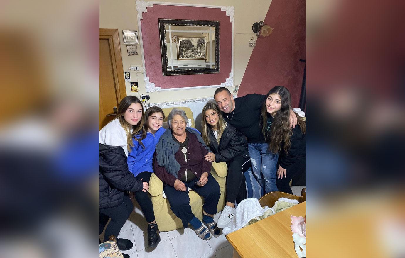 Joe Giudice and His Nano with His Daughters In Italy