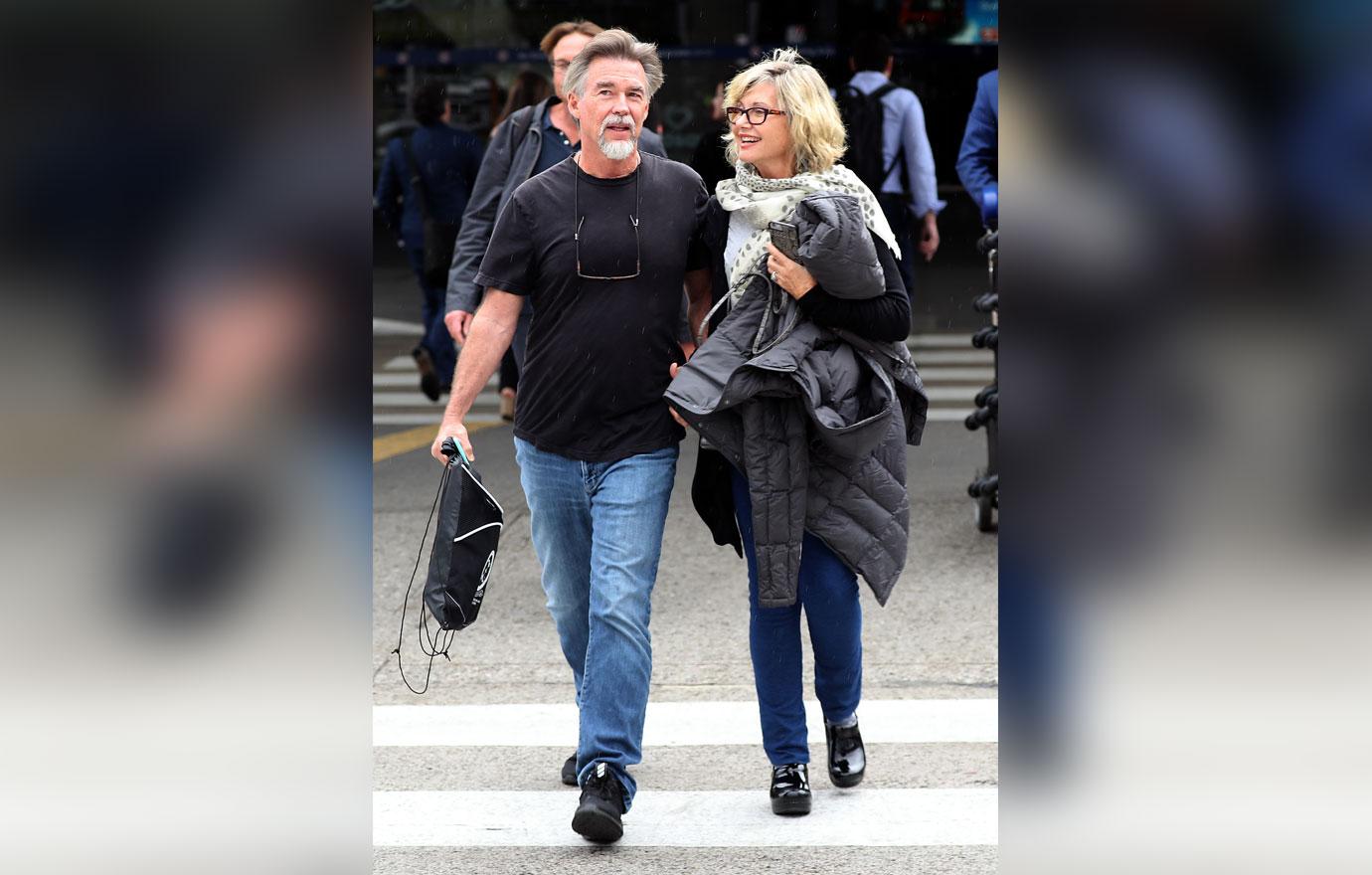 //olivia newton john cancer battle first photo