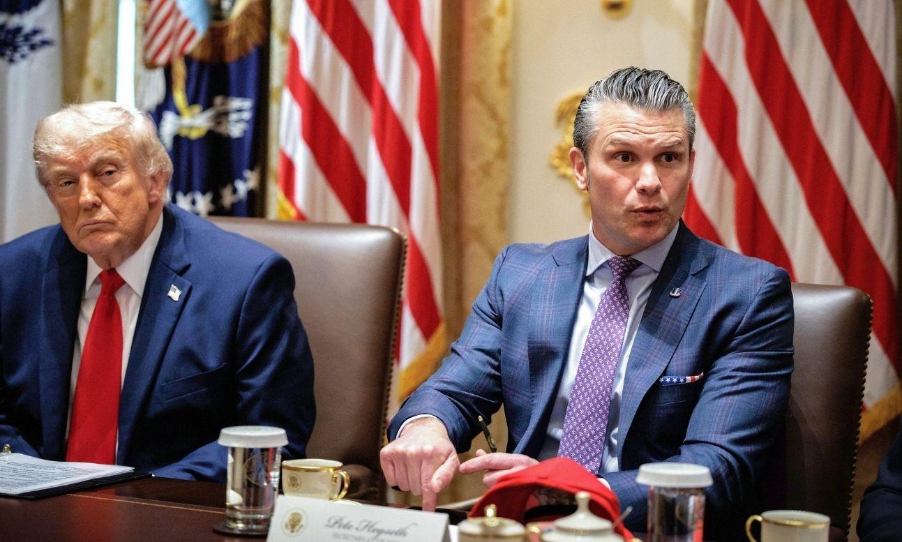 Picture of President Donald Trump and Pete Hegseth