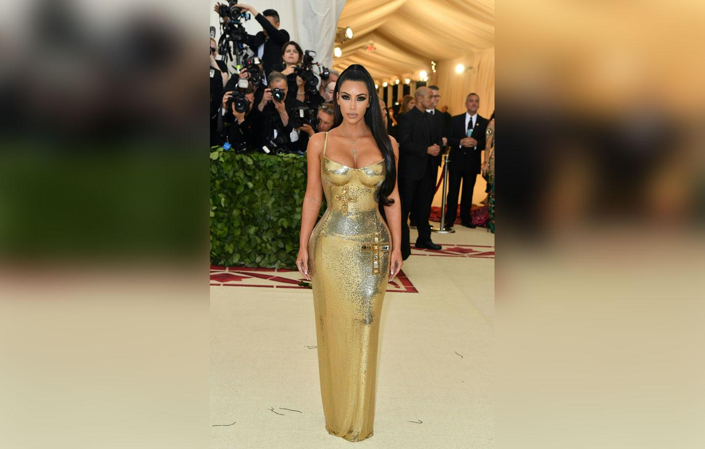 //met gala  kim kardashian kylie jenner