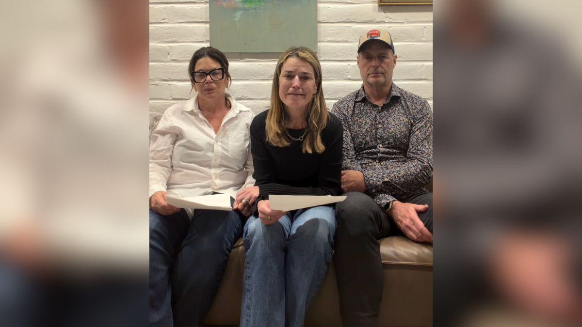 Photo of Savannah Guthrie and family