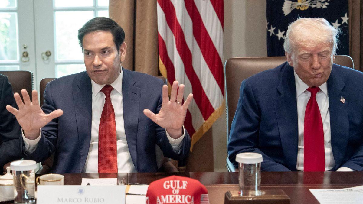 Photo of Marco Rubio and Donald Trump