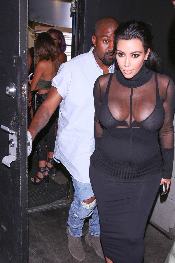 kim kardashian wardrobe malfunction kylie birthday party