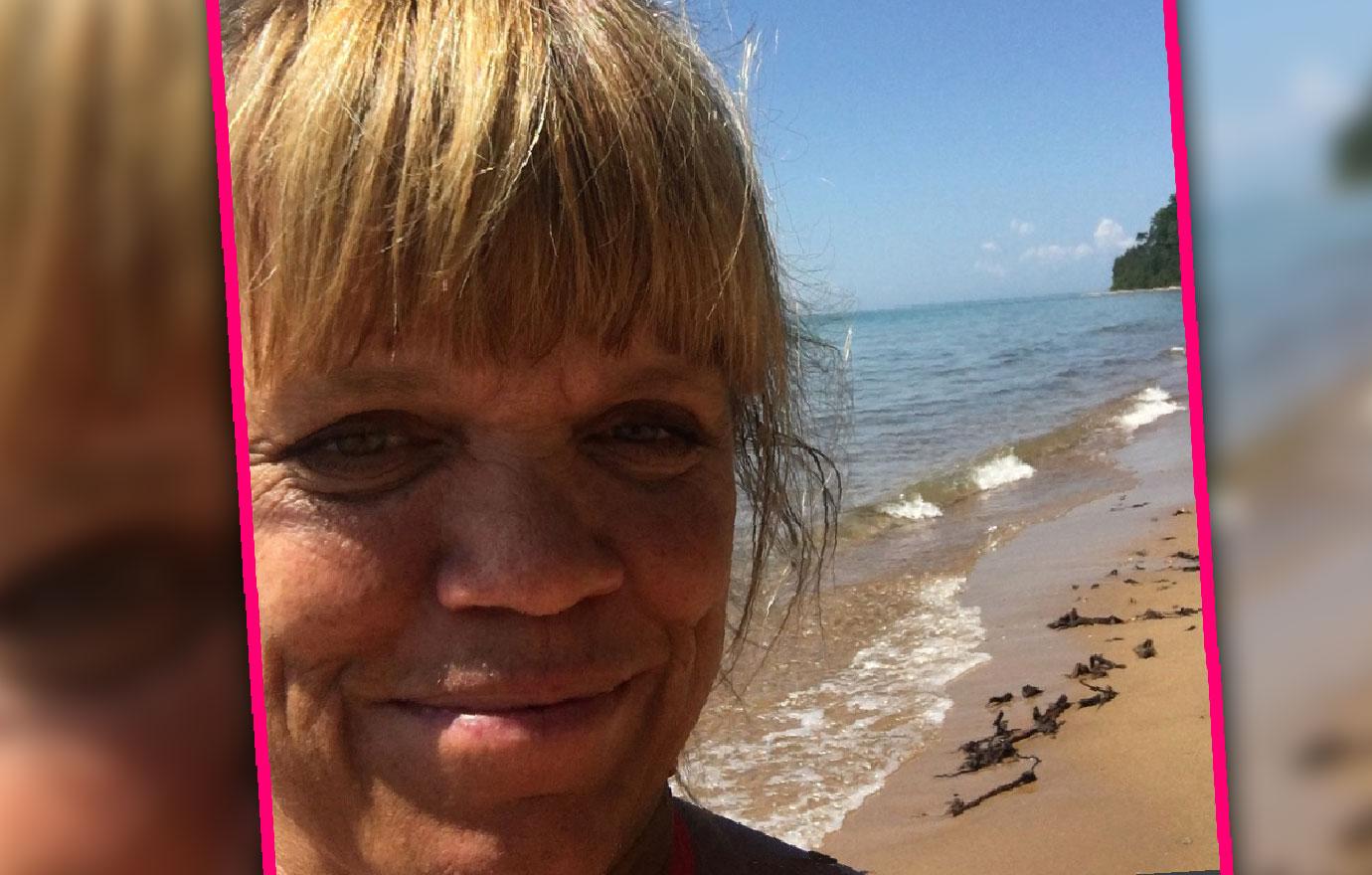 See Video Amy Roloff Slo Mo Run On Beach With Her BFFsx