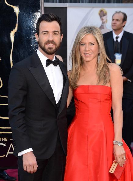 // actors justin theroux and jennifer aniston gettyimages