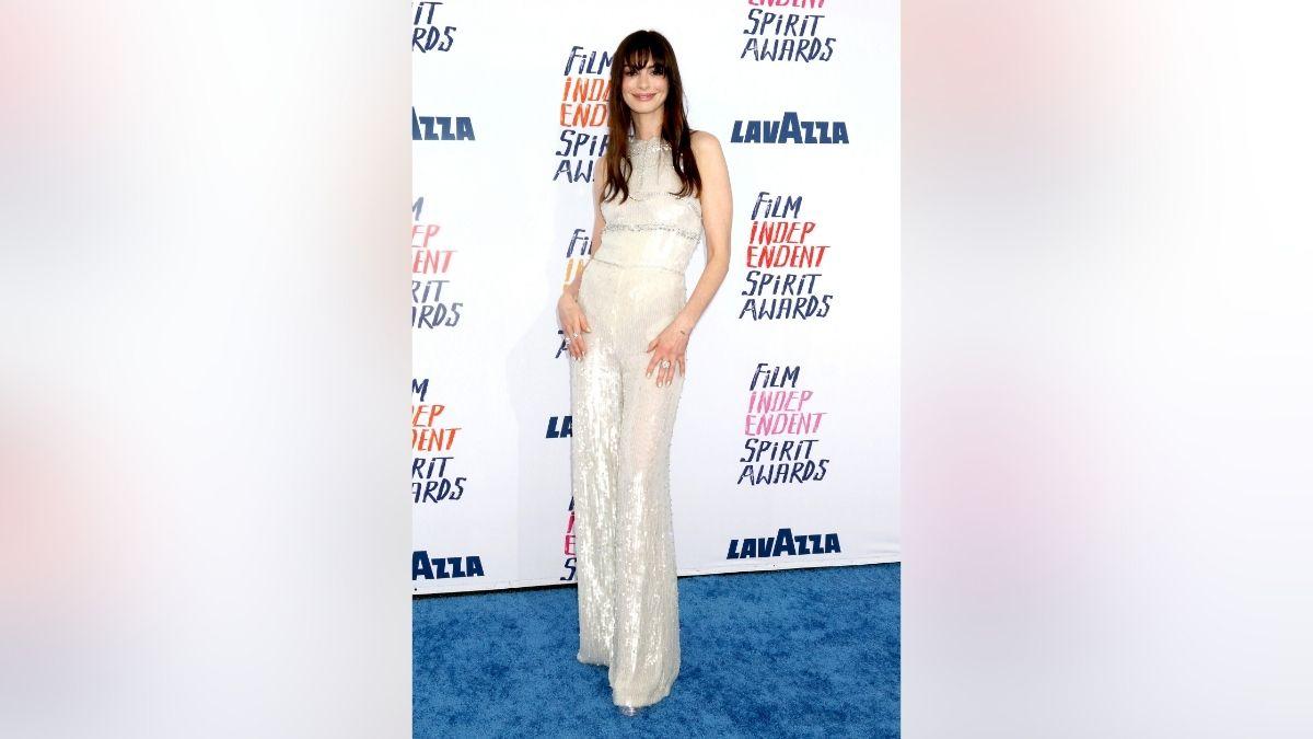 Photo of Anne Hathaway 