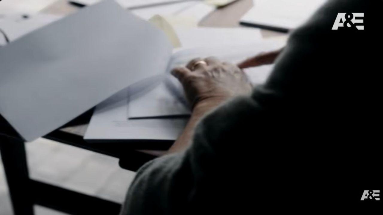 Laci Peterson's handwritten notes are examined in 'Scott Peterson: The New Evidence.'
